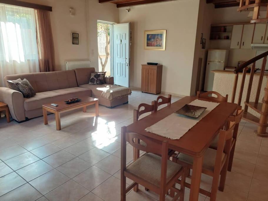 Anna'S House Villa Anáviszosz Kültér fotó